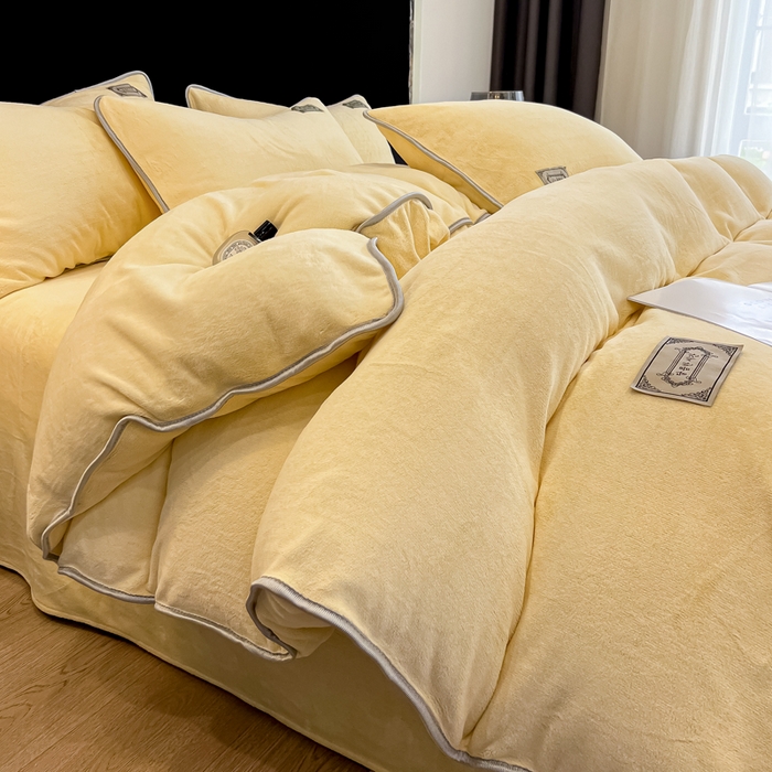 91家纺网 家纺一手货源 找家纺 （总）眠博士 2025新款时尚款牛奶绒加厚保暖四件套四件套