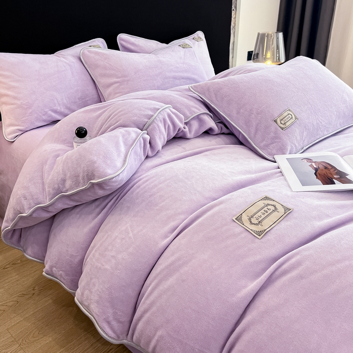 91家纺网 家纺一手货源 找家纺 眠博士 2025新款时尚款牛奶绒加厚保暖四件套四件套 时尚款-丁香紫