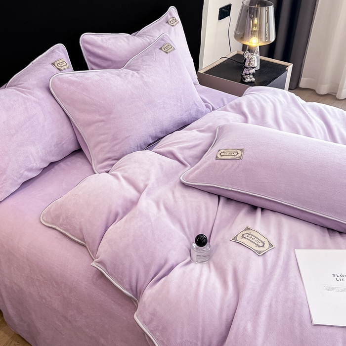 91家纺网 家纺一手货源 找家纺 眠博士 2025新款时尚款牛奶绒加厚保暖四件套四件套 时尚款-丁香紫