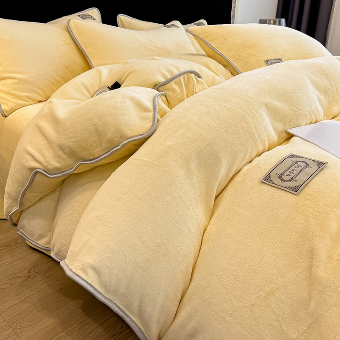 91家纺网 家纺一手货源 找家纺 眠博士 2025新款时尚款牛奶绒加厚保暖四件套四件套 时尚款-鹅黄