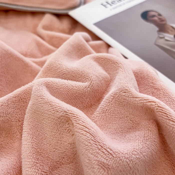 91家纺网 家纺一手货源 找家纺 眠博士 2025新款时尚款牛奶绒加厚保暖四件套四件套 时尚款-粉色