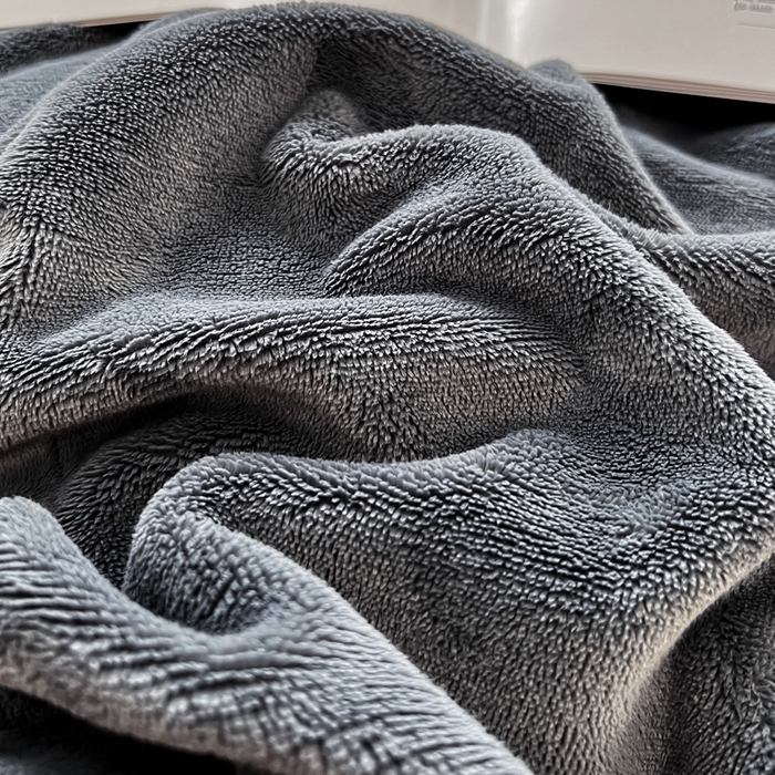 91家纺网 家纺一手货源 找家纺 眠博士 2025新款时尚款牛奶绒加厚保暖四件套四件套 时尚款-深灰