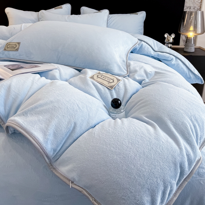 91家纺网 家纺一手货源 找家纺 眠博士 2025新款时尚款牛奶绒加厚保暖四件套四件套 时尚款-雾霾蓝