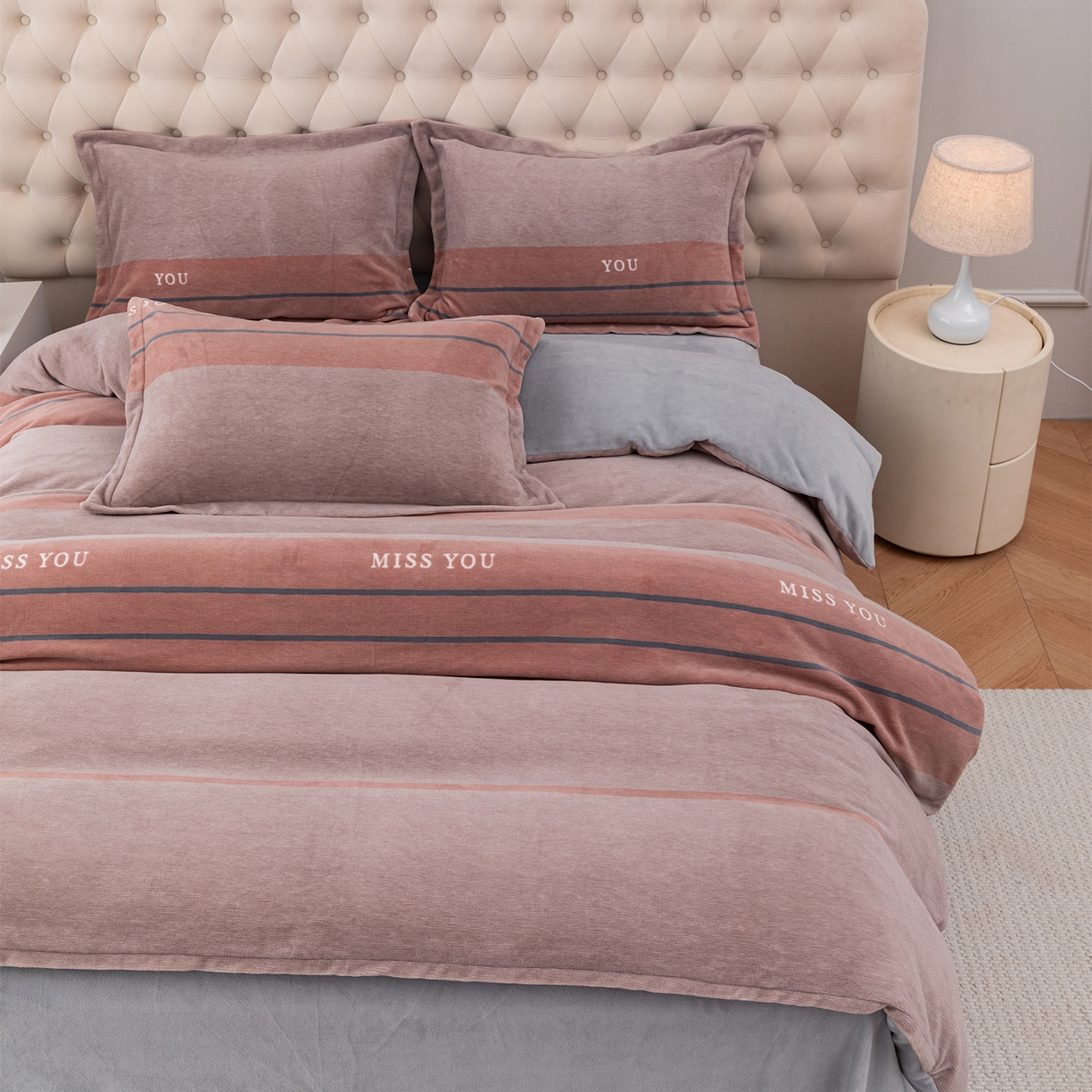 91家纺网 家纺一手货源 找家纺 （总）锦罗绣 2025新款230克牛奶绒印花单被套