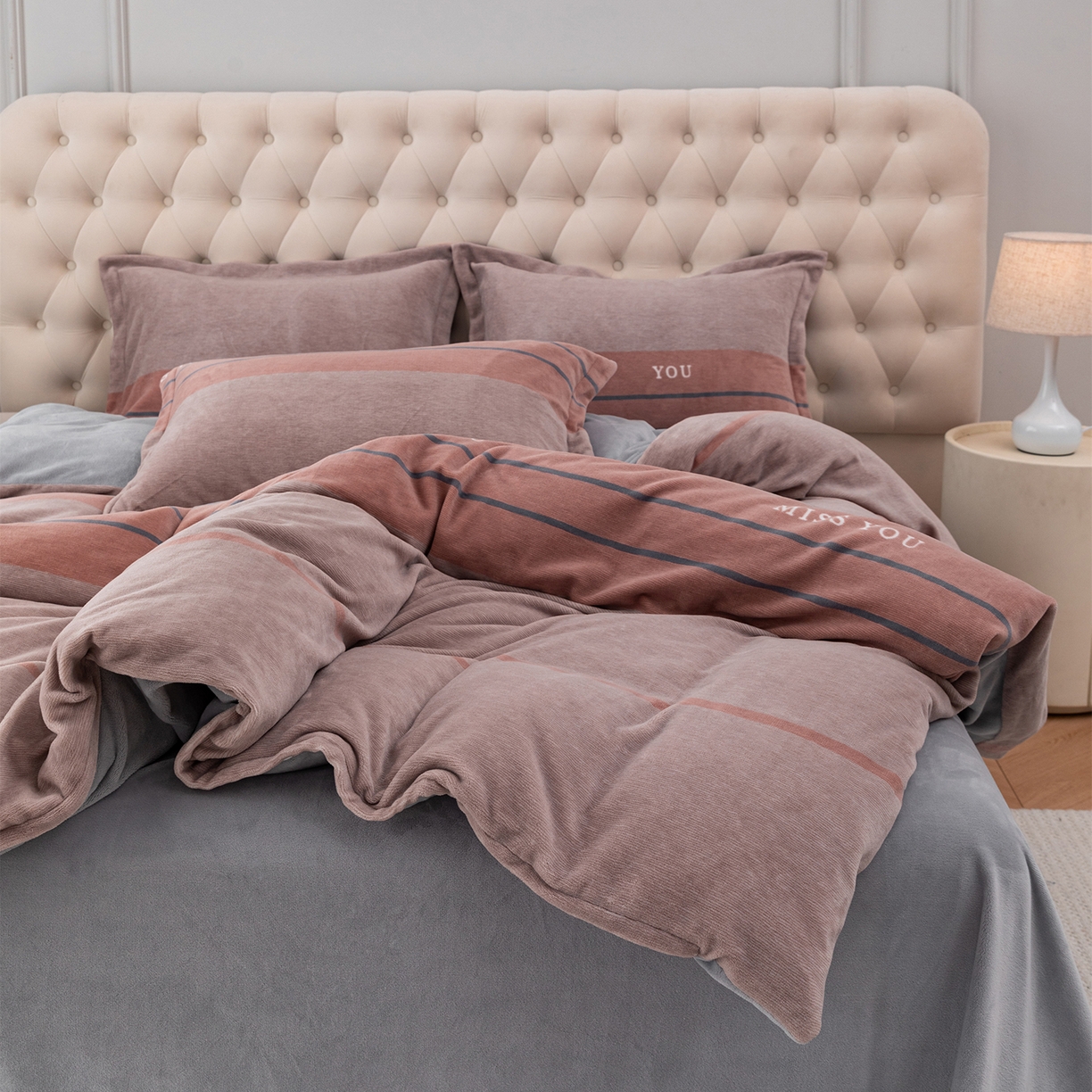 91家纺网 家纺一手货源 找家纺 （总）锦罗绣 2025新款230克牛奶绒印花单被套