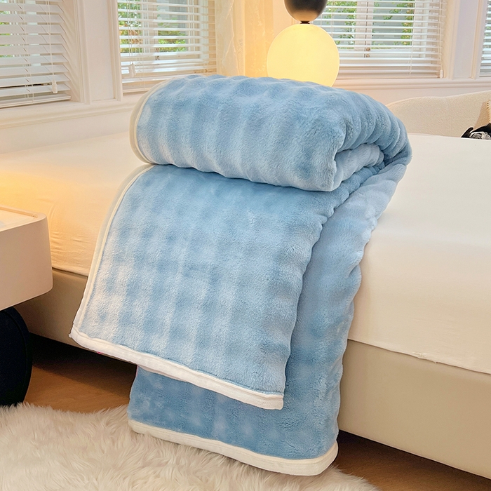 91家纺网 家纺一手货源 找家纺 贝拉梦家纺 2025新款加厚保暖托卡斯兔毛绒毛毯多功能毯子保暖盖毯毯子 空境蓝