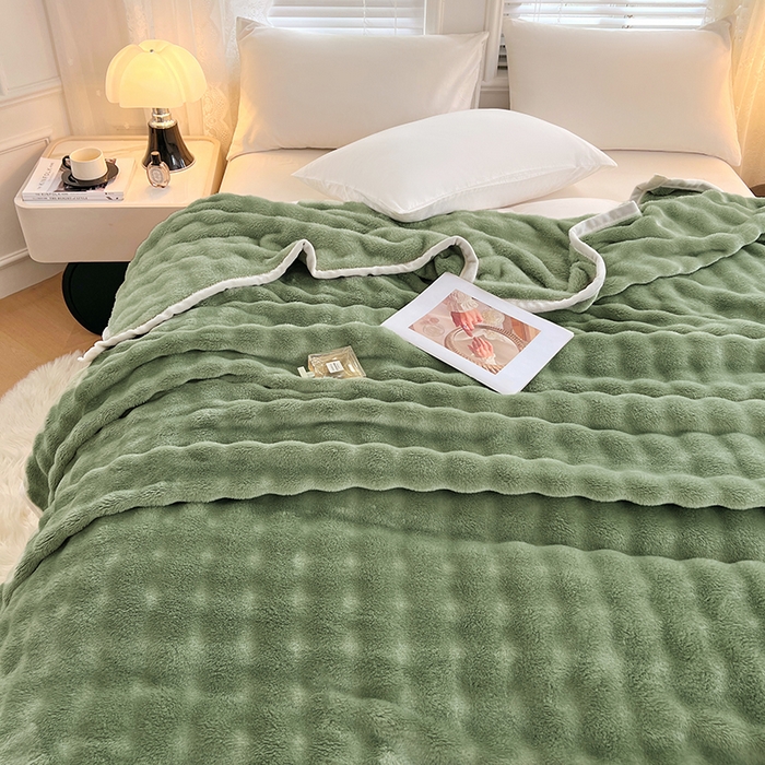 91家纺网 家纺一手货源 找家纺 贝拉梦家纺 2025新款加厚保暖托卡斯兔毛绒毛毯多功能毯子保暖盖毯毯子 松石绿