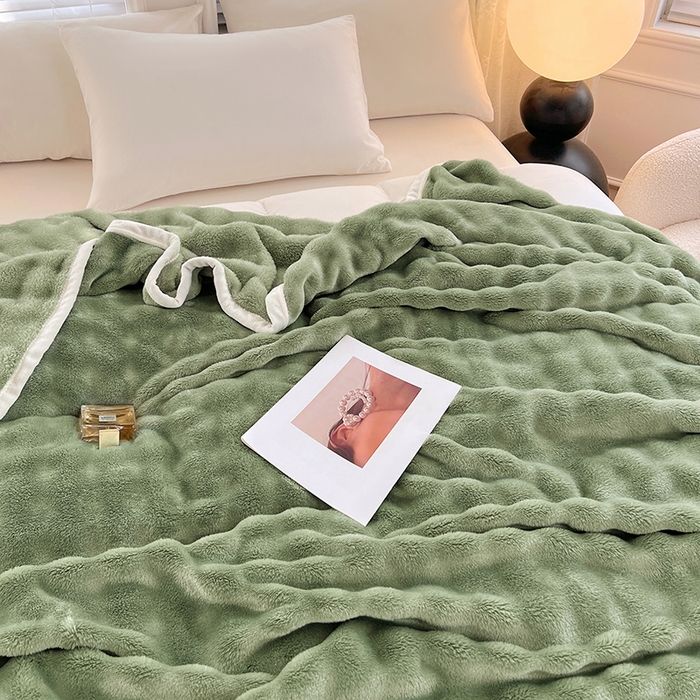 91家纺网 家纺一手货源 找家纺 贝拉梦家纺 2025新款加厚保暖托卡斯兔毛绒毛毯多功能毯子保暖盖毯毯子 松石绿