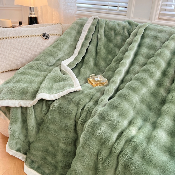 91家纺网 家纺一手货源 找家纺 贝拉梦家纺 2025新款加厚保暖托卡斯兔毛绒毛毯多功能毯子保暖盖毯毯子 松石绿