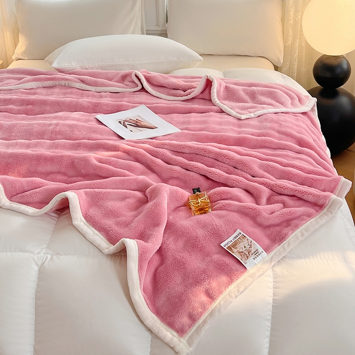 91家纺网 家纺一手货源 找家纺 贝拉梦家纺 2025新款加厚保暖托卡斯兔毛绒毛毯多功能毯子保暖盖毯毯子 甜蜜粉