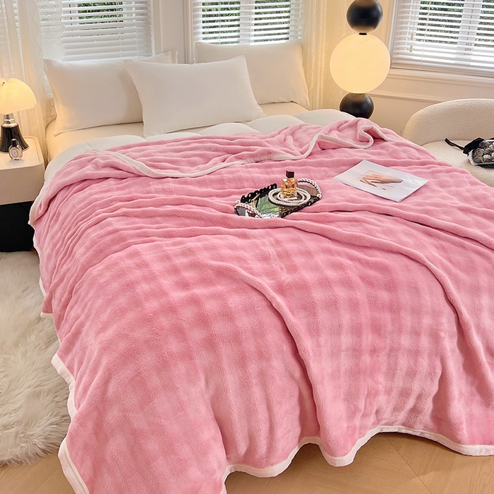 91家纺网 家纺一手货源 找家纺 贝拉梦家纺 2025新款加厚保暖托卡斯兔毛绒毛毯多功能毯子保暖盖毯毯子 甜蜜粉