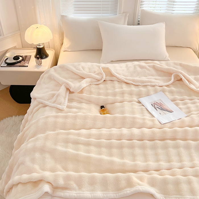 91家纺网 家纺一手货源 找家纺 贝拉梦家纺 2025新款加厚保暖托卡斯兔毛绒毛毯多功能毯子保暖盖毯毯子 元气白桃