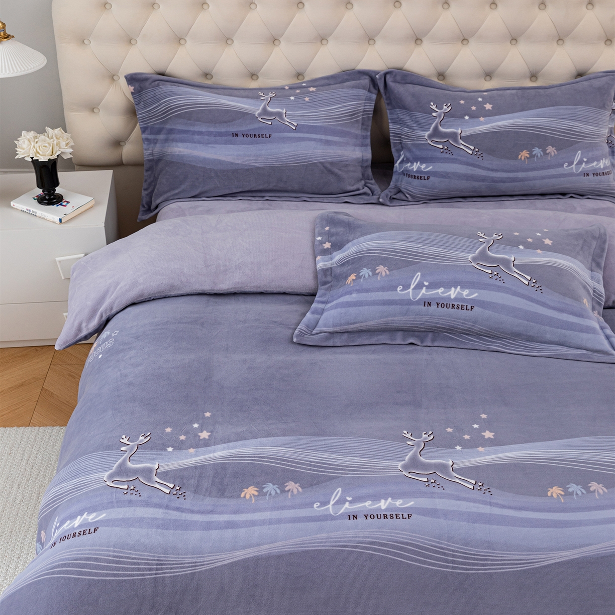 91家纺网 家纺一手货源 找家纺 锦罗绣 2025新款230克牛奶绒印花单被套 匆匆那年