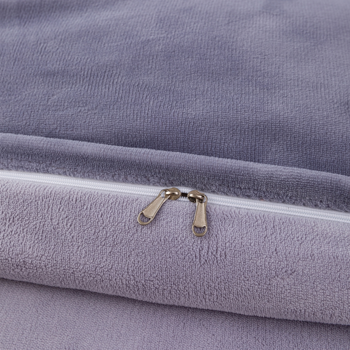 91家纺网 家纺一手货源 找家纺 锦罗绣 2025新款230克牛奶绒印花单被套 匆匆那年