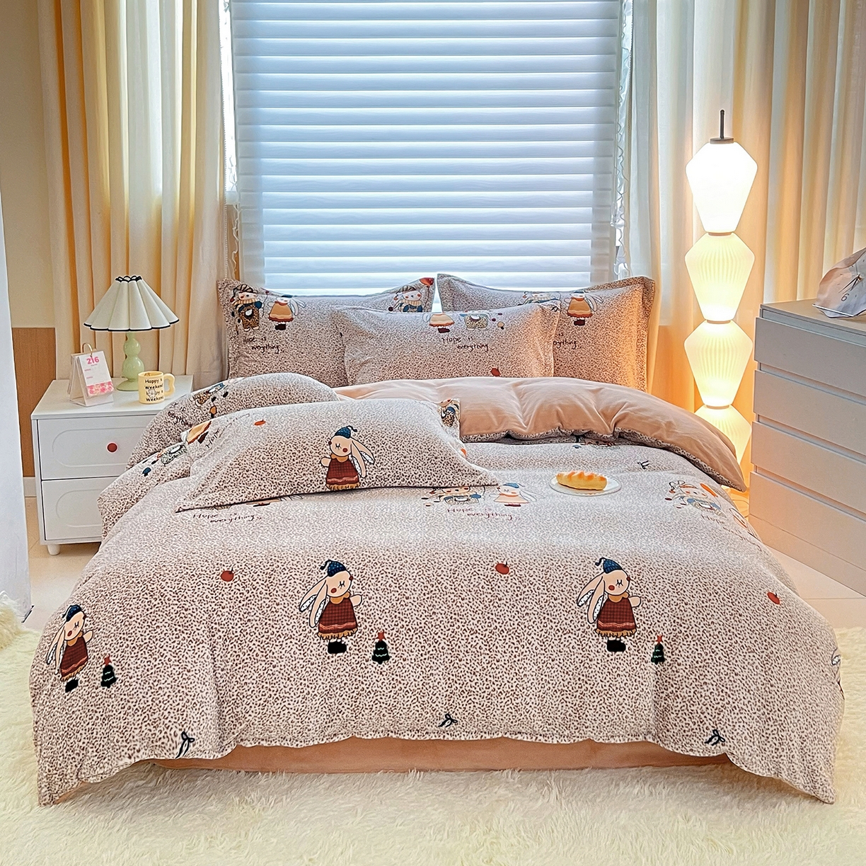 91家纺网 家纺一手货源 找家纺 锦罗绣 2025新款230克牛奶绒印花单被套 开心宝贝