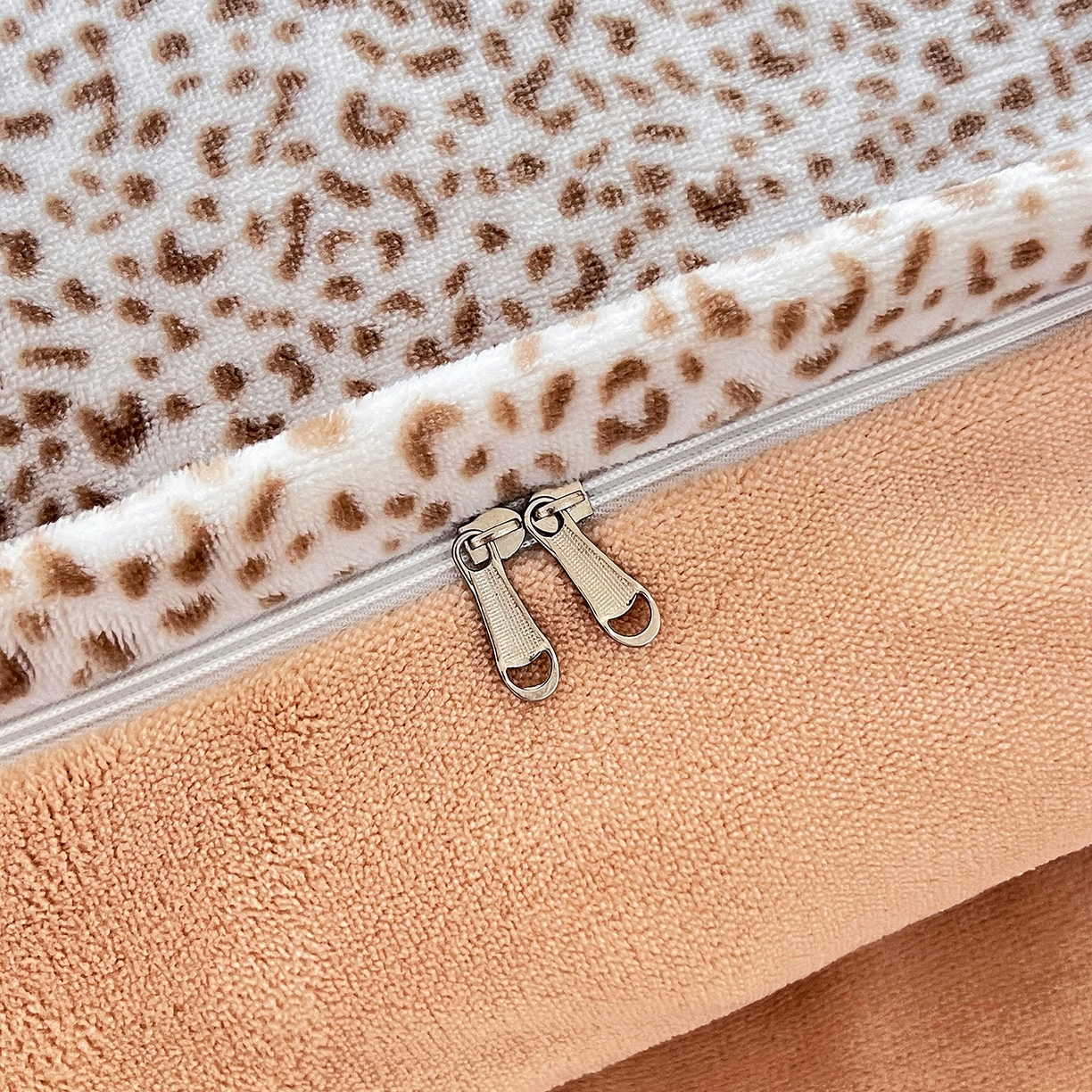 91家纺网 家纺一手货源 找家纺 锦罗绣 2025新款230克牛奶绒印花单被套 开心宝贝