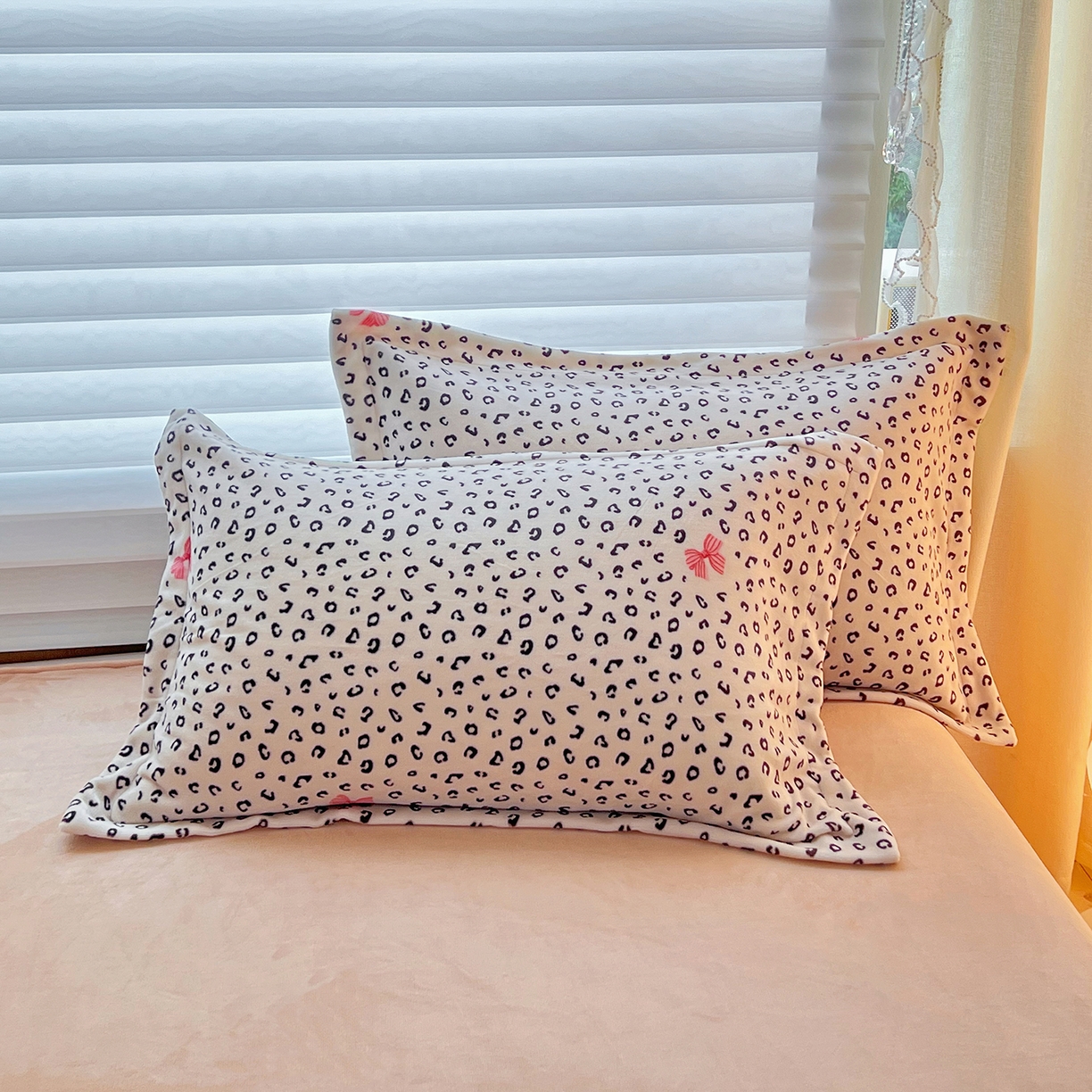 91家纺网 家纺一手货源 找家纺 锦罗绣 2025新款230克牛奶绒印花单被套 樱结绮梦