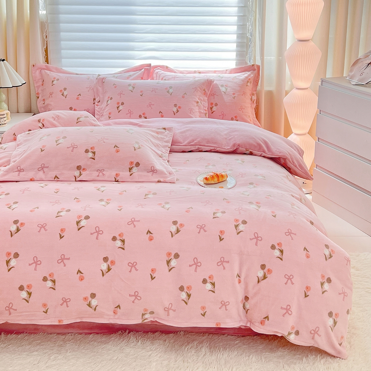 91家纺网 家纺一手货源 找家纺 锦罗绣 2025新款230克牛奶绒印花单被套 郁金香