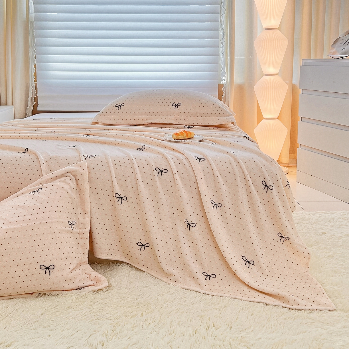 91家纺网 家纺一手货源 找家纺 锦罗绣 2025新款230克牛奶绒印花单床单 爱心结