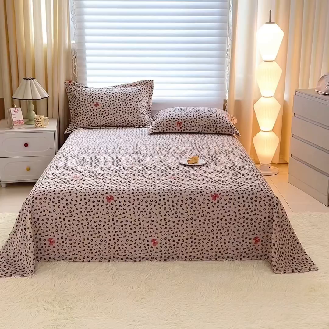 91家纺网 家纺一手货源 找家纺 锦罗绣 2025新款230克牛奶绒印花单床单 樱结绮梦