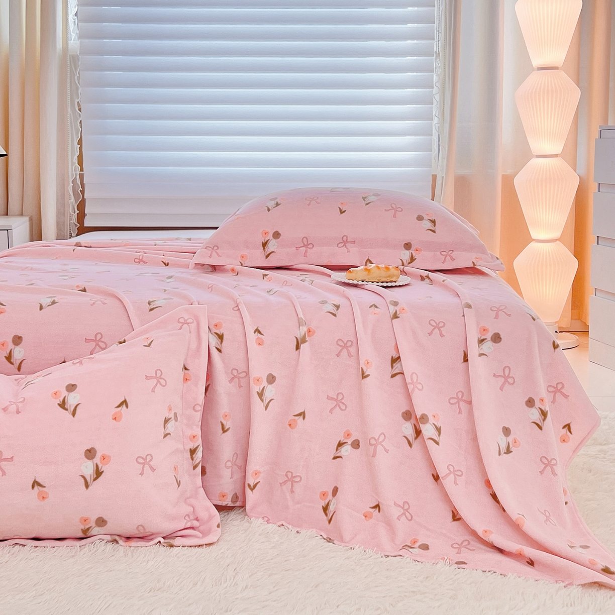 91家纺网 家纺一手货源 找家纺 锦罗绣 2025新款230克牛奶绒印花单床单 郁金香