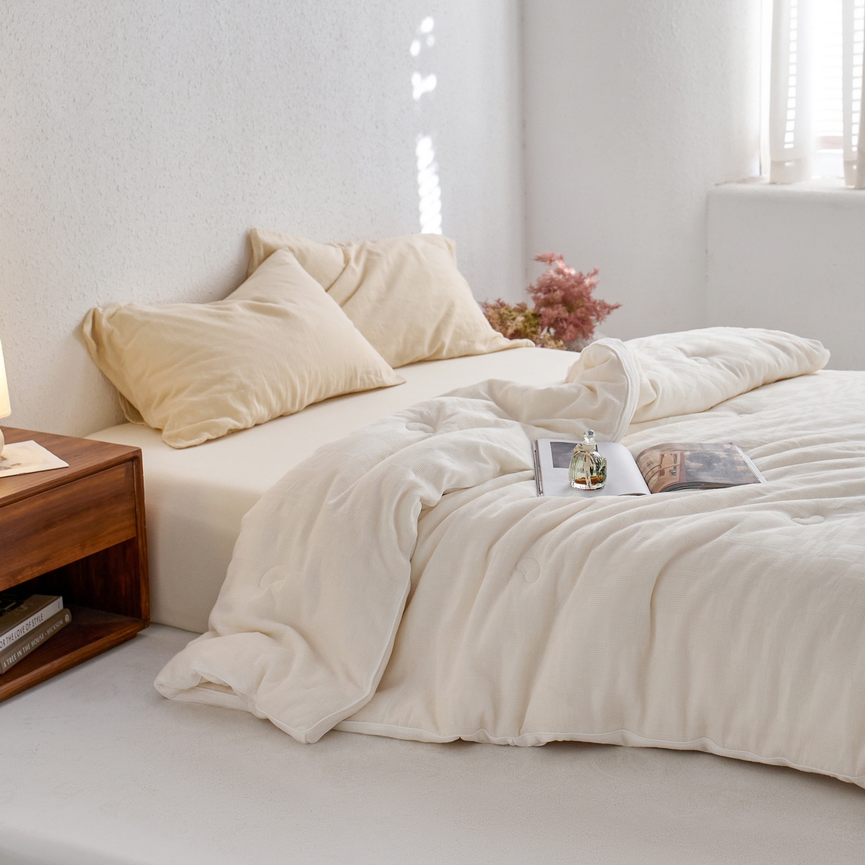 91家纺网 家纺一手货源 找家纺 纪梵茜 2025新款李官奇正品授权55%大豆拉链子母被芯二合一双胎被子全棉华夫格四季被纯棉冬被 大豆被-宝铂