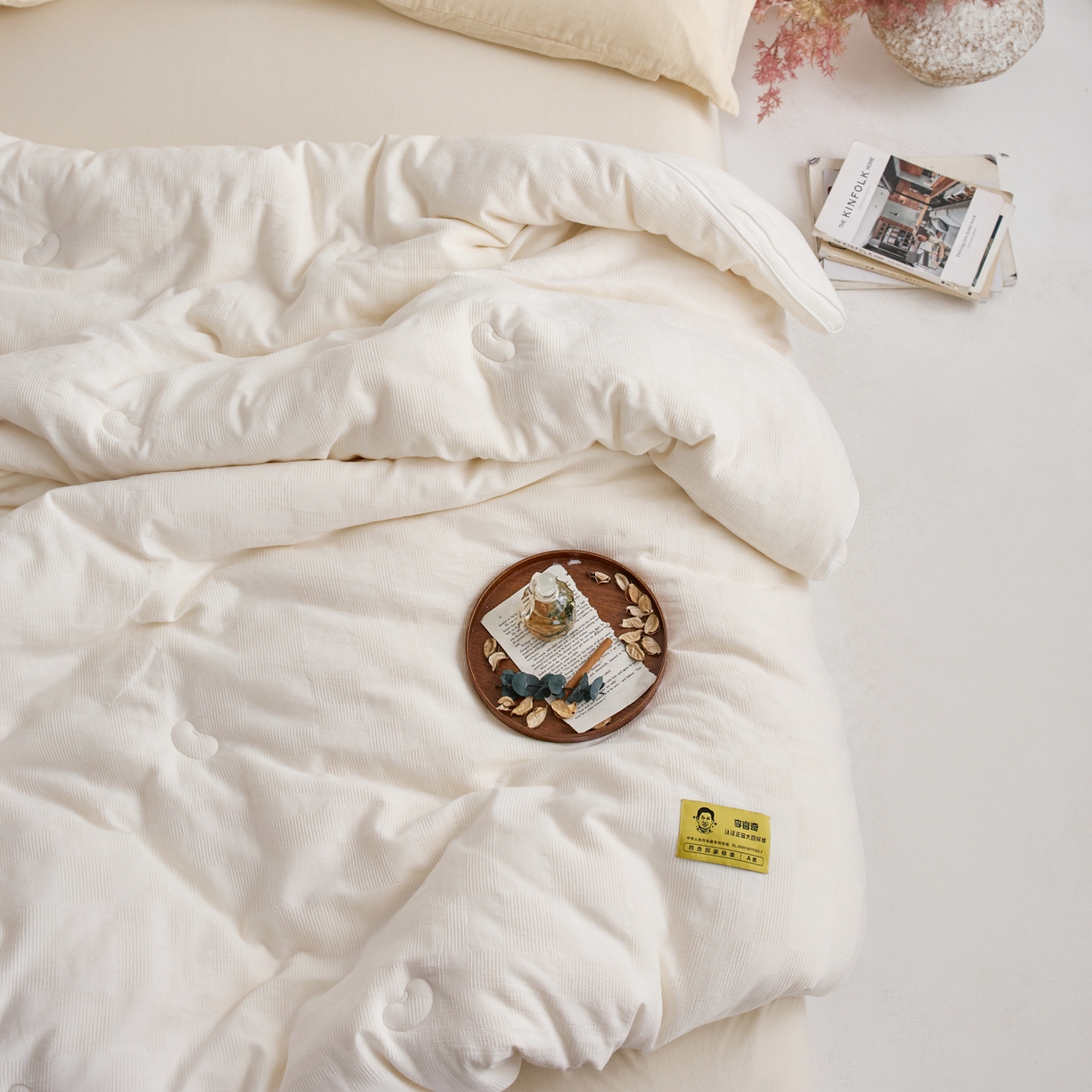 91家纺网 家纺一手货源 找家纺 纪梵茜 2025新款李官奇正品授权55%大豆拉链子母被芯二合一双胎被子全棉华夫格四季被纯棉冬被 大豆被-宝铂