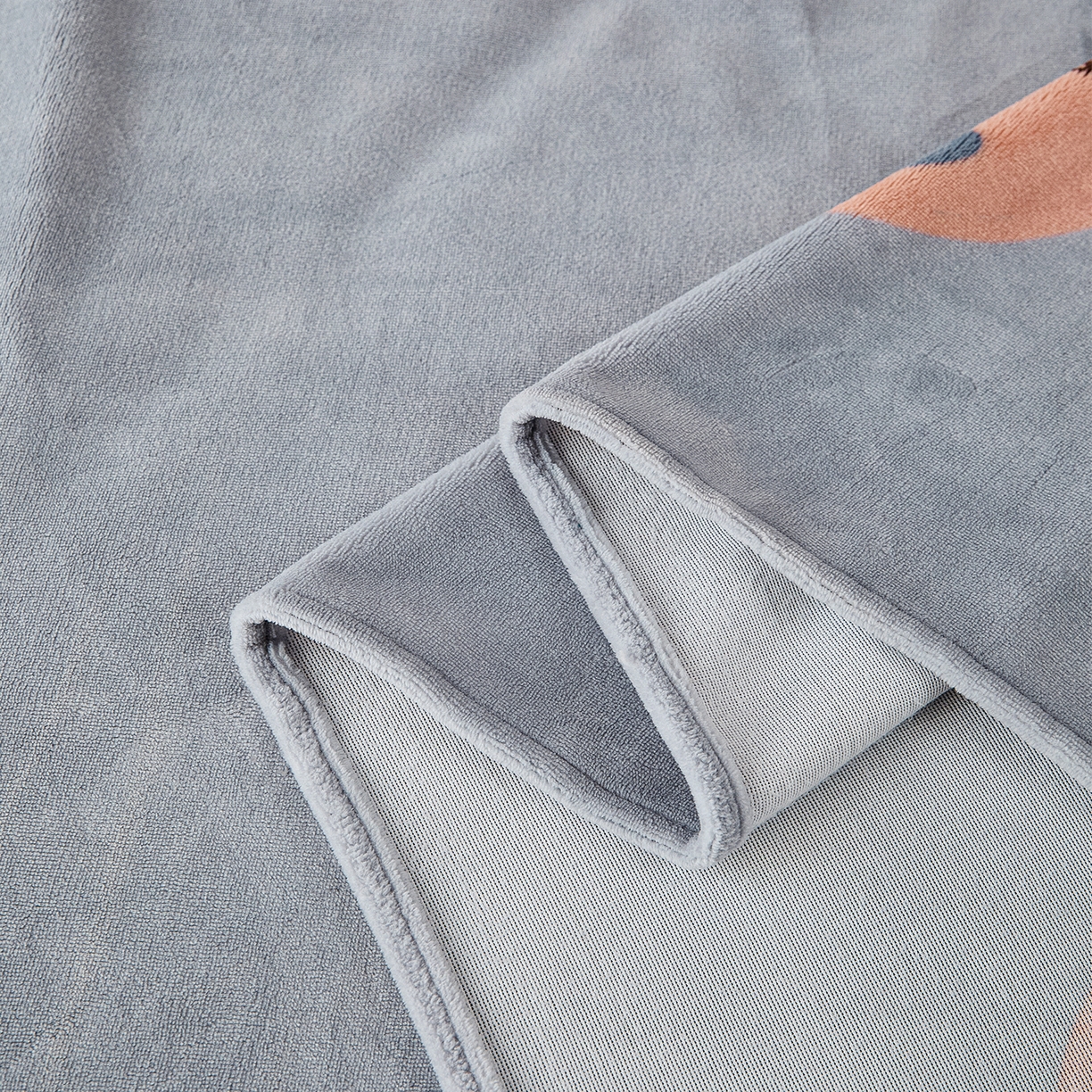 91家纺网 家纺一手货源 找家纺 锦罗绣 2025新款230克牛奶绒印花单床单 遇见