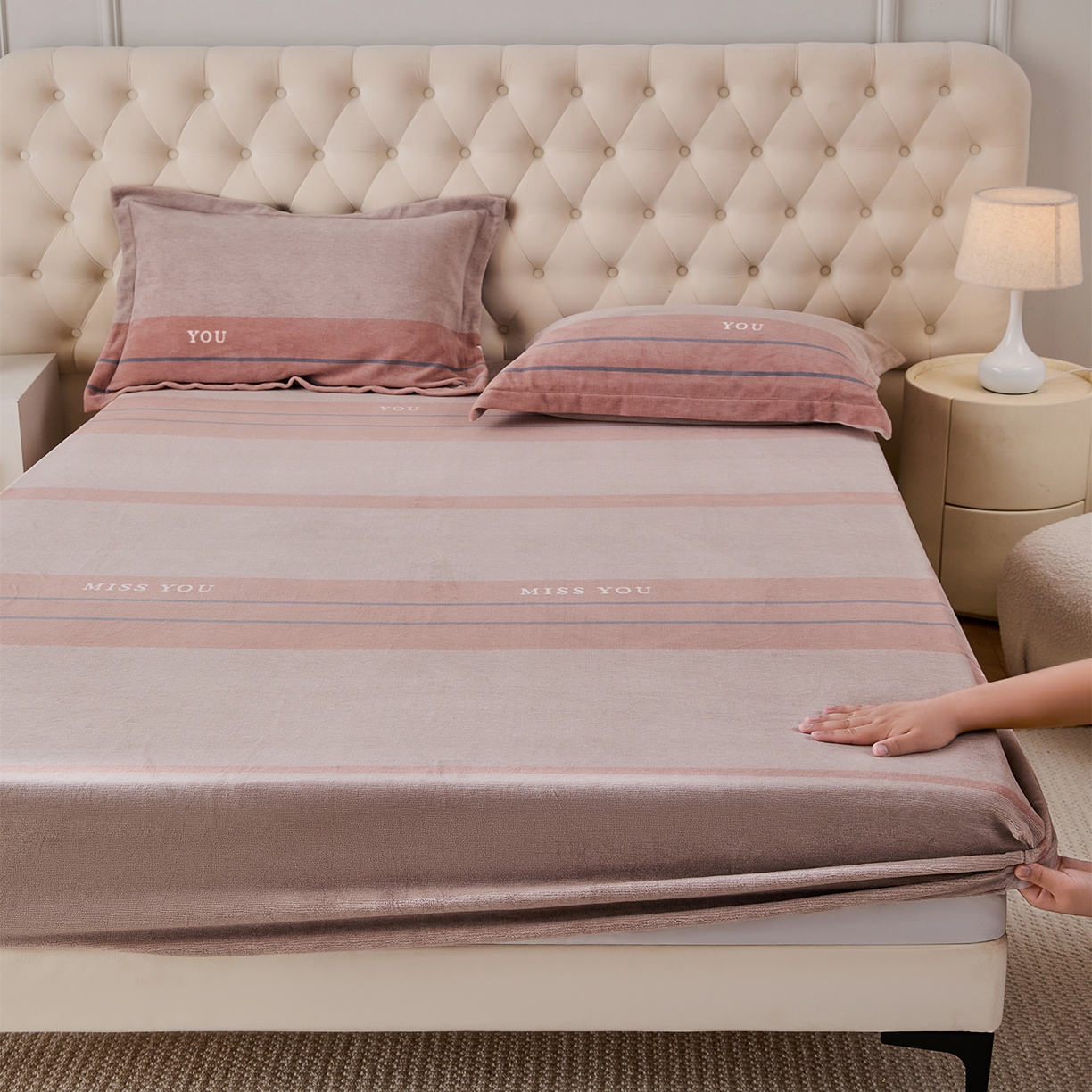 91家纺网 家纺一手货源 找家纺 （总）锦罗绣 2025新款230克牛奶绒印花单床笠