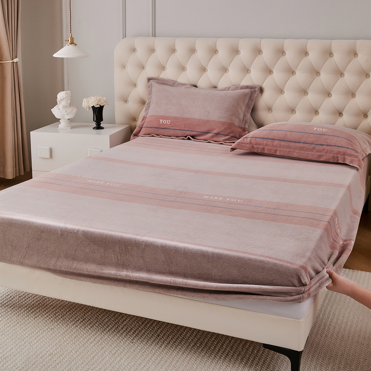 91家纺网 家纺一手货源 找家纺 （总）锦罗绣 2025新款230克牛奶绒印花单床笠