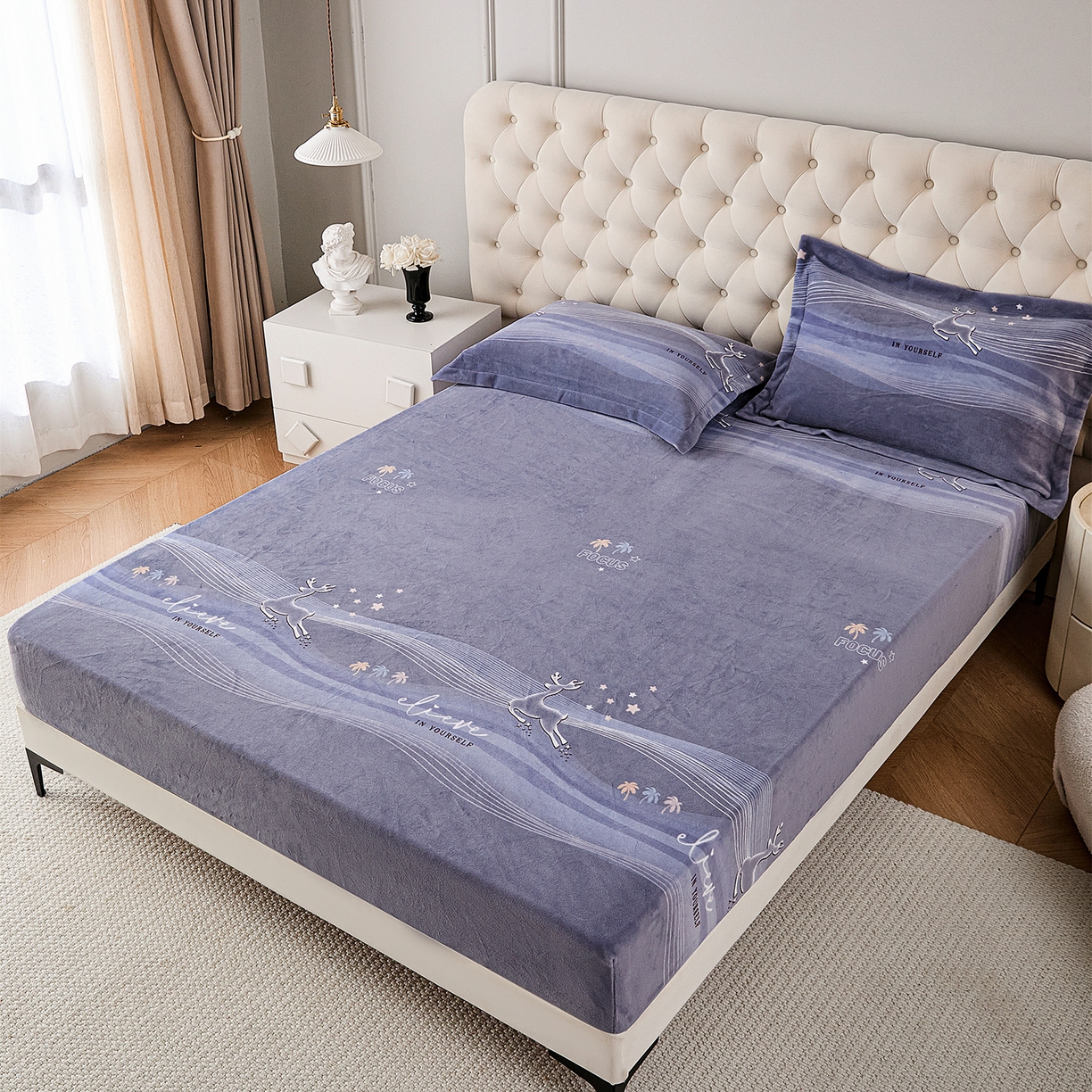 91家纺网 家纺一手货源 找家纺 锦罗绣 2025新款230克牛奶绒印花单床笠 匆匆那年