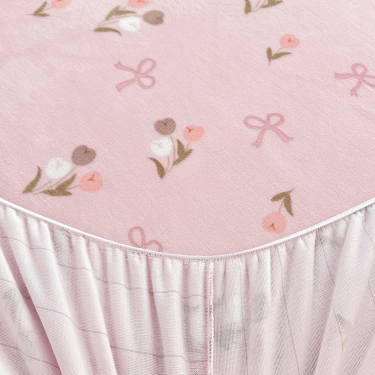 91家纺网 家纺一手货源 找家纺 锦罗绣 2025新款230克牛奶绒印花单床笠 郁金香