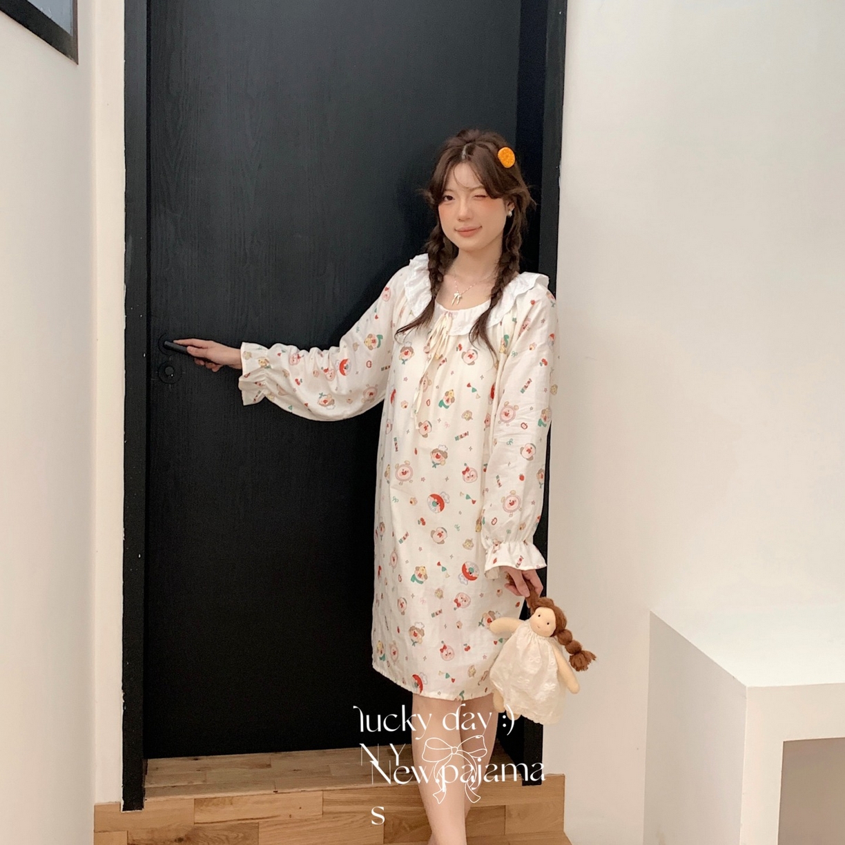 91家纺网 家纺一手货源 找家纺 纽约生活 2025新款系绳胸垫蕾丝裙 面包超人