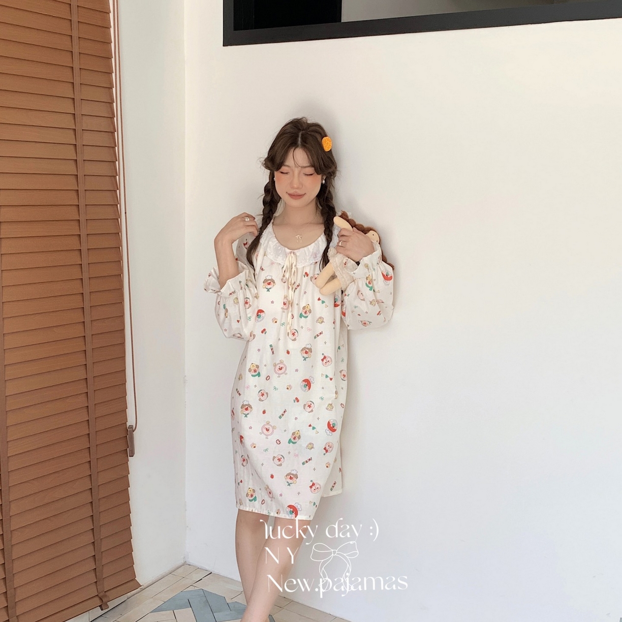 91家纺网 家纺一手货源 找家纺 纽约生活 2025新款系绳胸垫蕾丝裙 面包超人