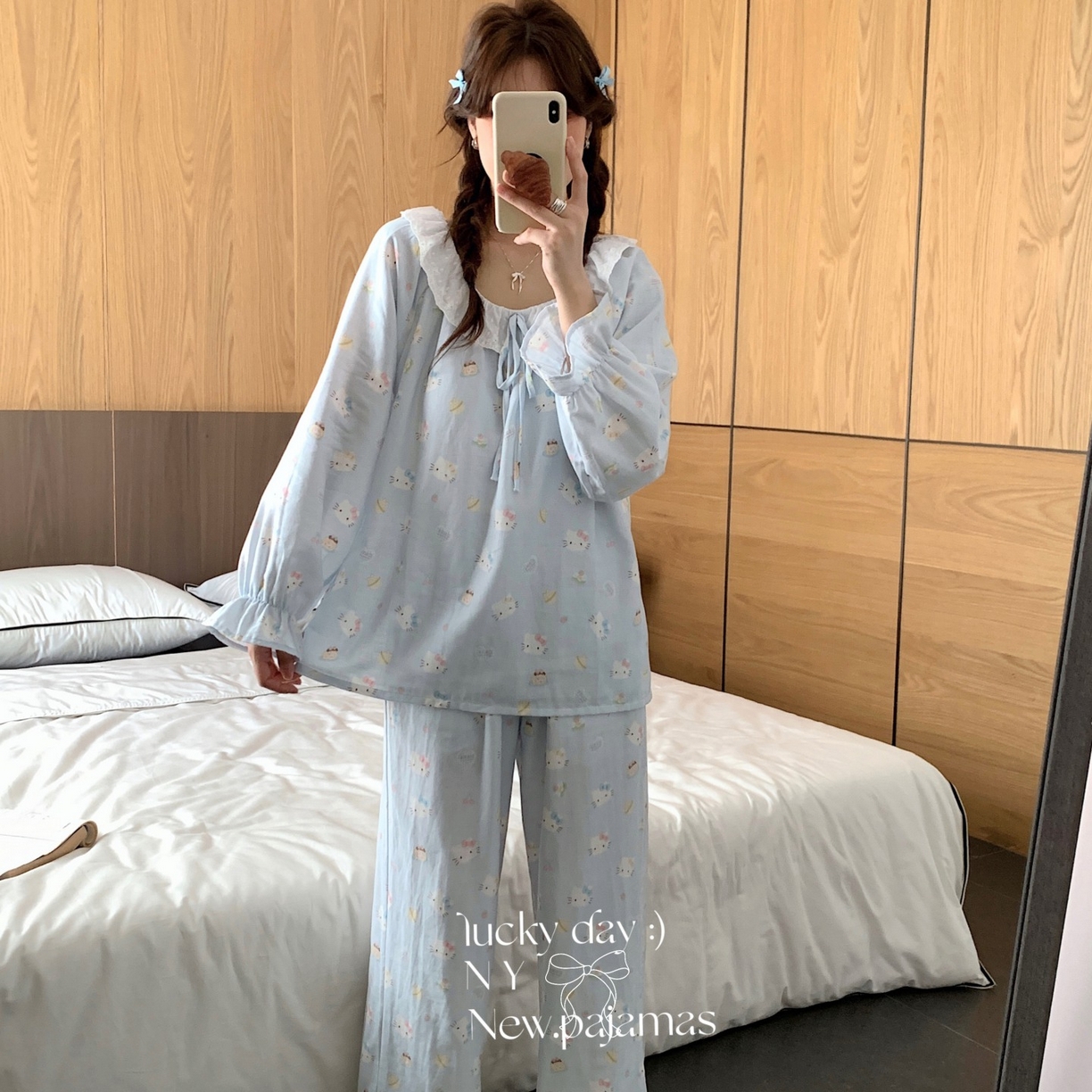 91家纺网 家纺一手货源 找家纺 纽约生活 2025新款系绳胸垫蕾丝套装 蓝爱心KT