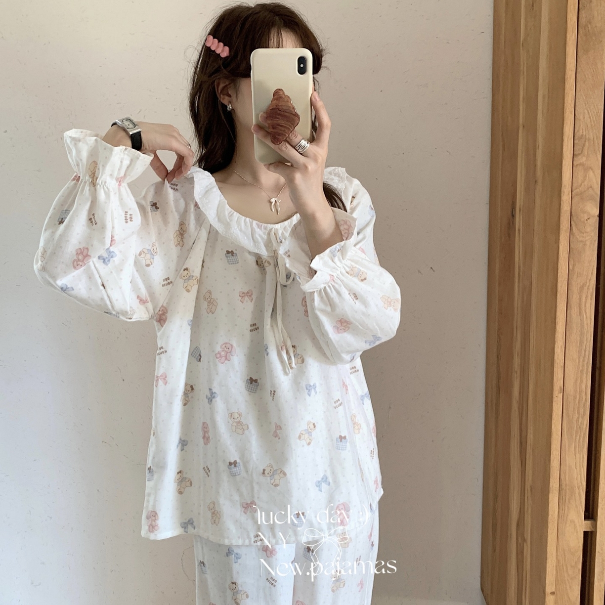 91家纺网 家纺一手货源 找家纺 纽约生活 2025新款系绳胸垫蕾丝套装 礼物熊