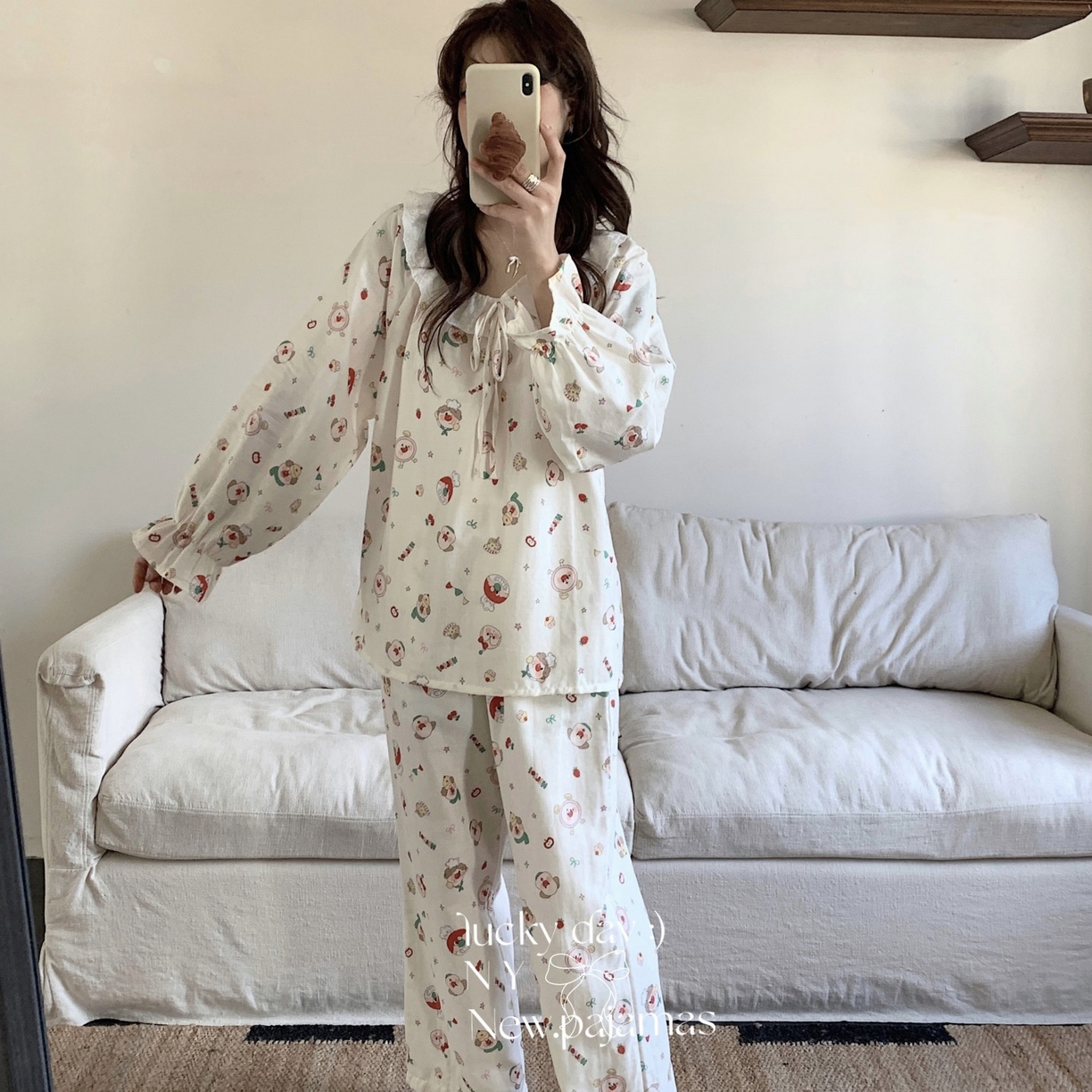 91家纺网 家纺一手货源 找家纺 纽约生活 2025新款系绳胸垫蕾丝套装 面包超人