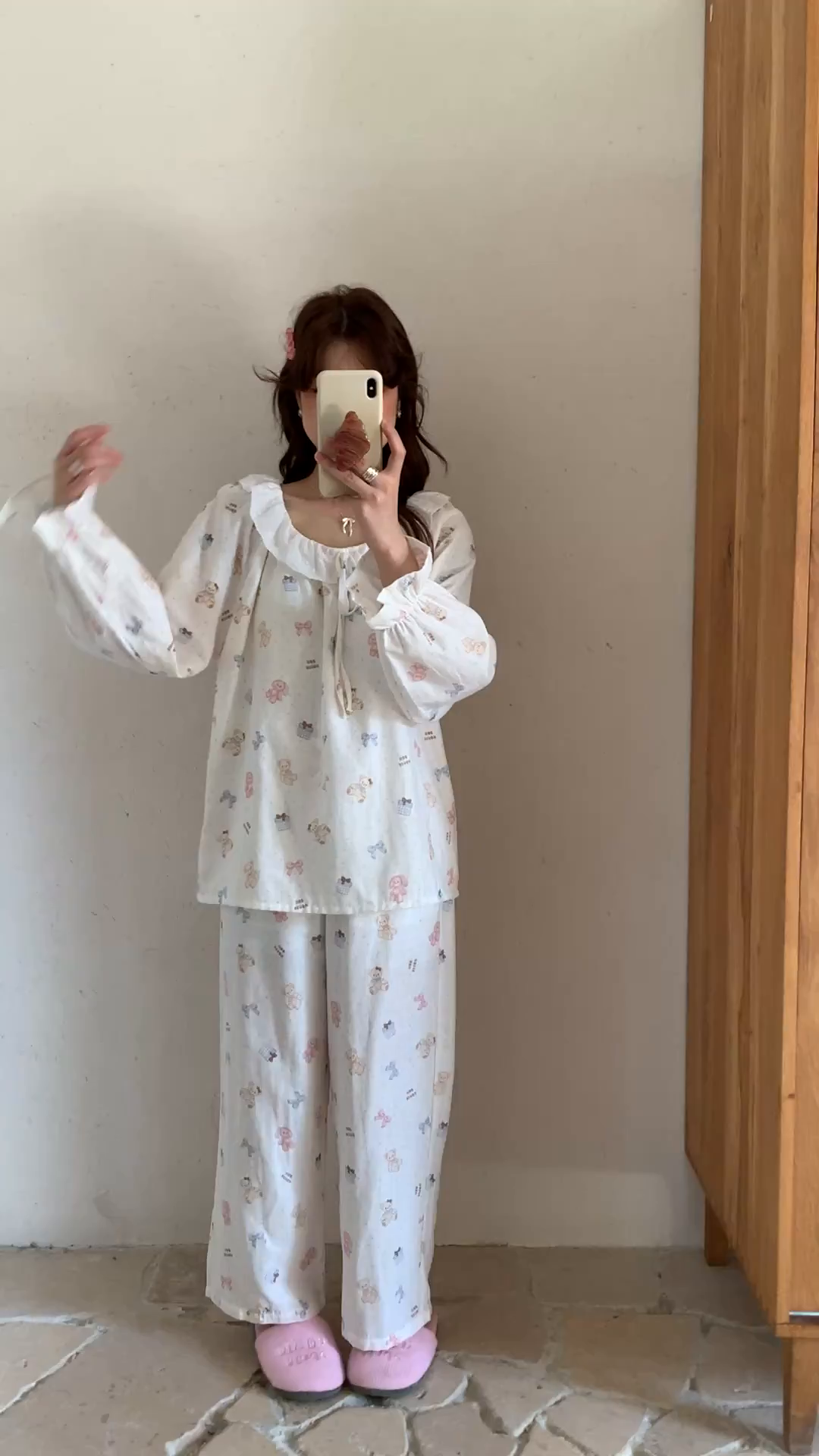 91家纺网 家纺一手货源 找家纺 纽约生活 2025新款系绳胸垫蕾丝套装 糖果小熊