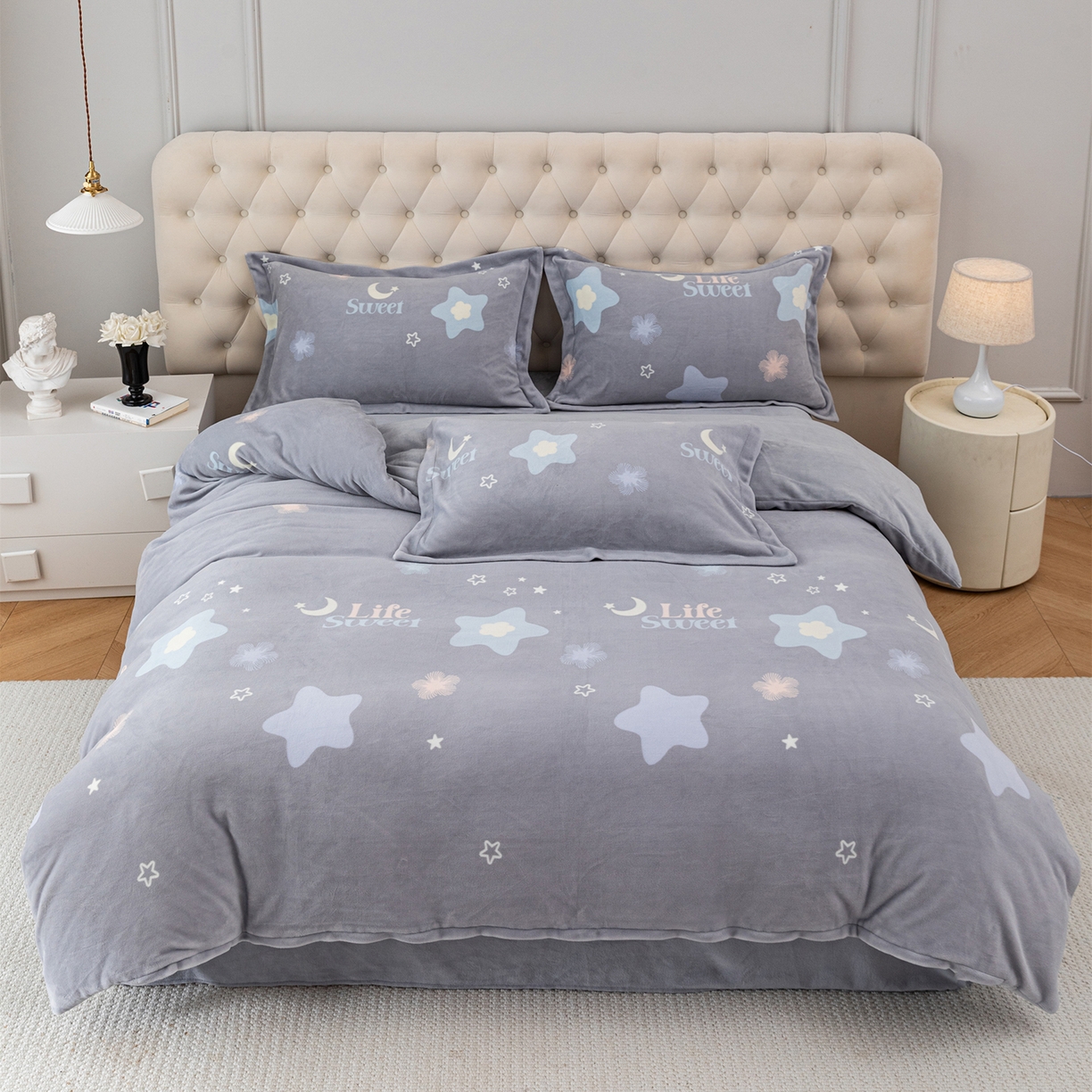 91家纺网 家纺一手货源 找家纺 （总）锦罗绣 2025新款230克牛奶绒印花四件套