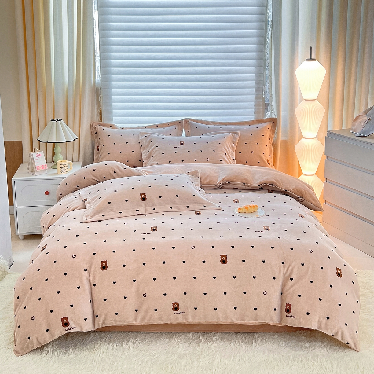 91家纺网 家纺一手货源 找家纺 （总）锦罗绣 2025新款230克牛奶绒印花四件套