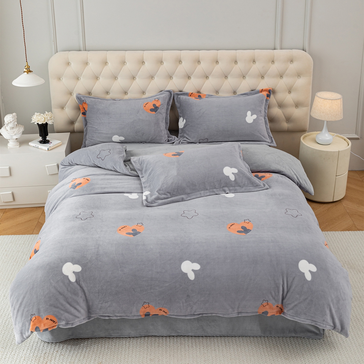 91家纺网 家纺一手货源 找家纺 （总）锦罗绣 2025新款230克牛奶绒印花四件套