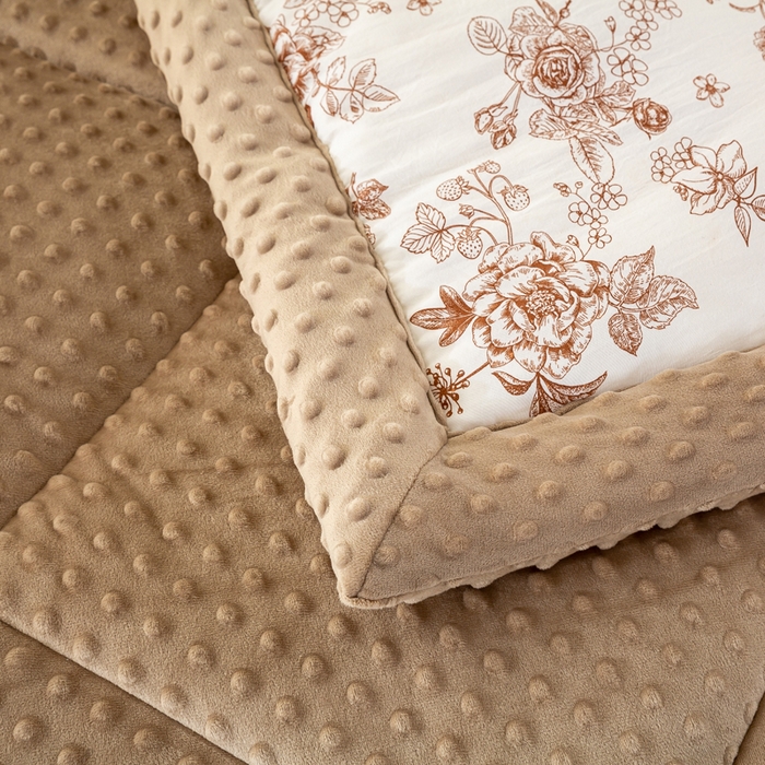 91家纺网 家纺一手货源 找家纺 美梦之都 2025新款A类水洗豆豆绒印花大豆被子被芯 繁花似锦