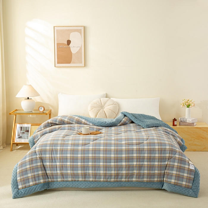 91家纺网 家纺一手货源 找家纺 美梦之都 2025新款A类水洗豆豆绒印花大豆被子被芯 简夕兰