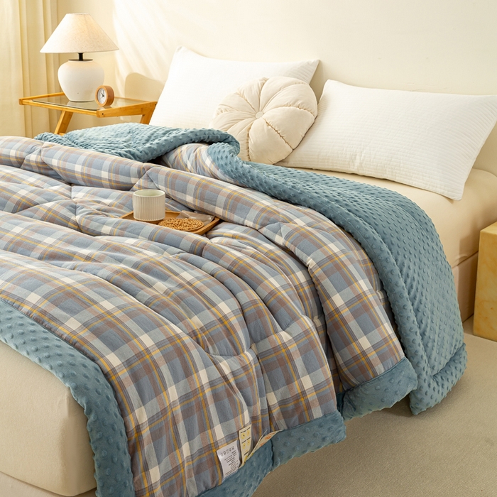 91家纺网 家纺一手货源 找家纺 美梦之都 2025新款A类水洗豆豆绒印花大豆被子被芯 简夕兰