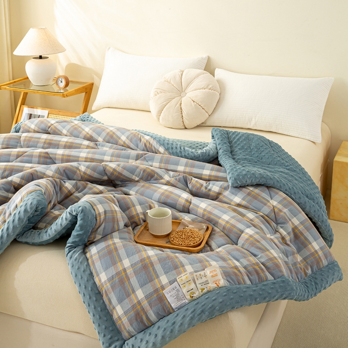 91家纺网 家纺一手货源 找家纺 美梦之都 2025新款A类水洗豆豆绒印花大豆被子被芯 简夕兰