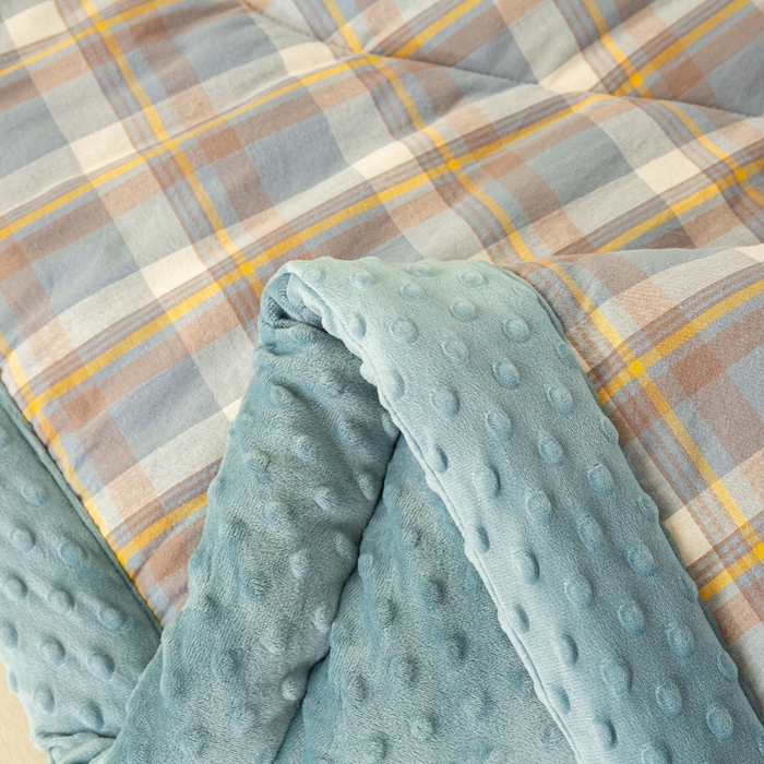 91家纺网 家纺一手货源 找家纺 美梦之都 2025新款A类水洗豆豆绒印花大豆被子被芯 简夕兰