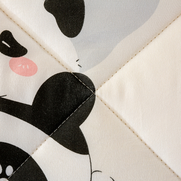 91家纺网 家纺一手货源 找家纺 美梦之都 2025新款A类水洗豆豆绒印花大豆被子被芯 可爱熊猫