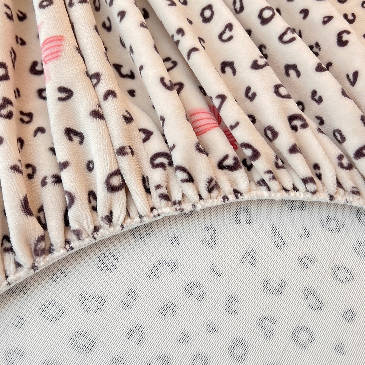 91家纺网 家纺一手货源 找家纺 锦罗绣 2025新款230克牛奶绒印花四件套 樱结绮梦