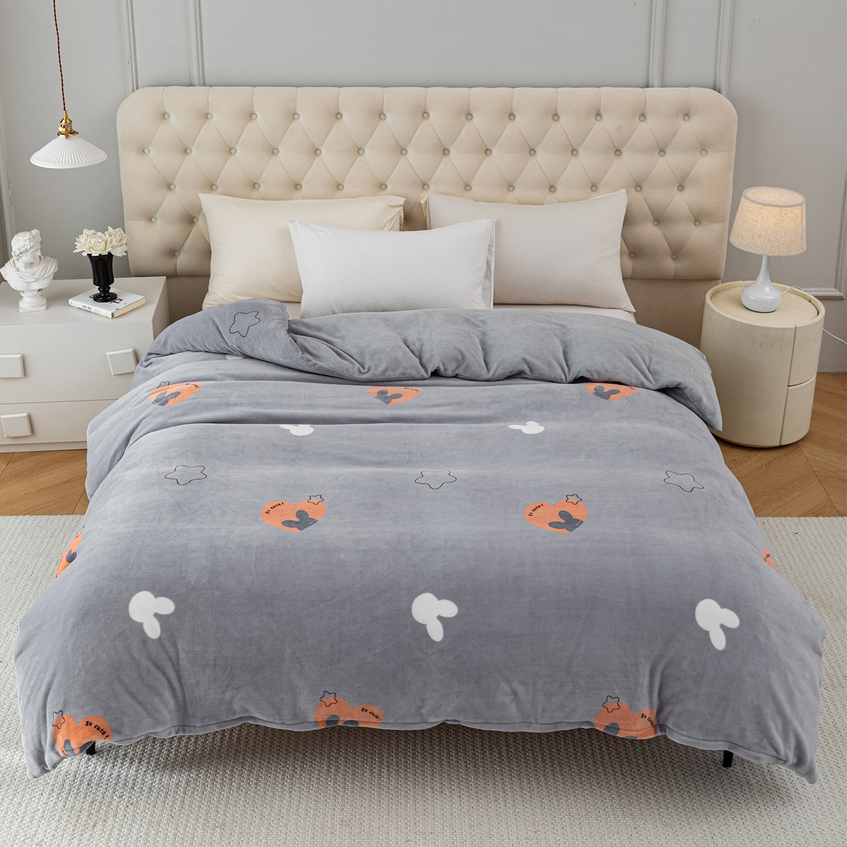 91家纺网 家纺一手货源 找家纺 锦罗绣 2025新款230克牛奶绒印花四件套 遇见