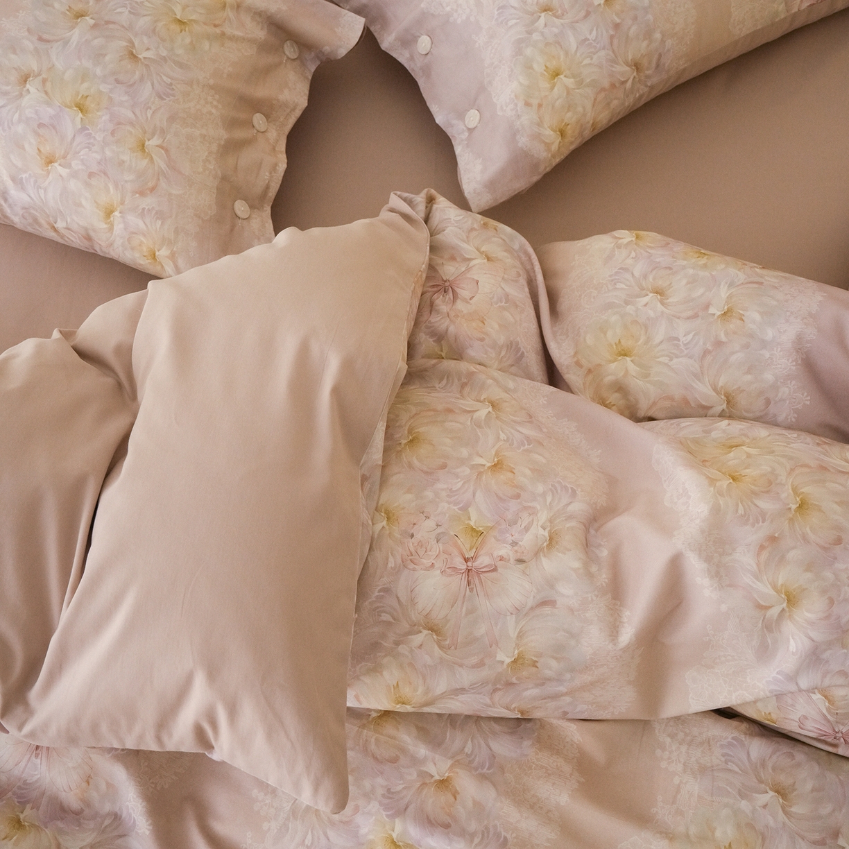 91家纺网 家纺一手货源 找家纺 三味舒屋 2025新款黄金棉磨毛数码印花四件套 磨毛喜礼